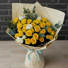 Букет цветов из:  Розы в Глушково