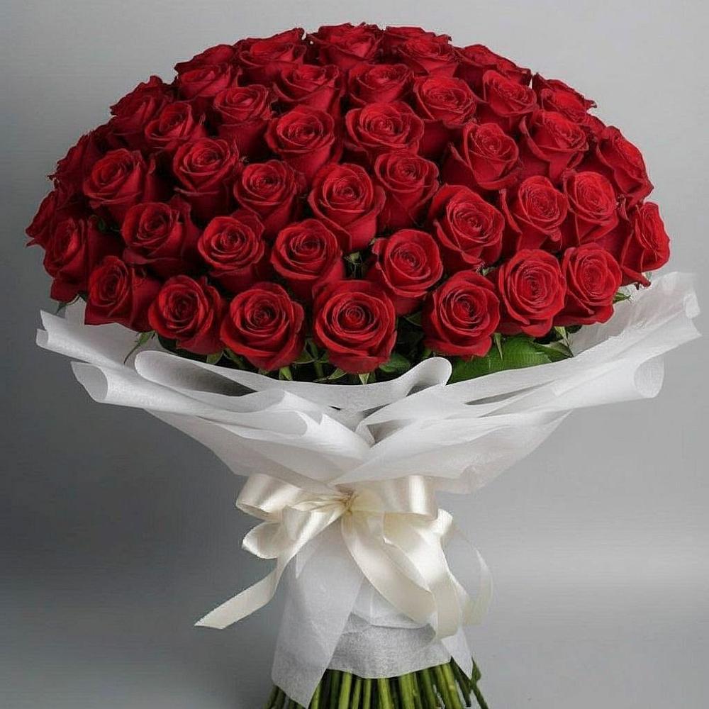 Букет 101 Красная роза Блэк Мэджик в Глушково