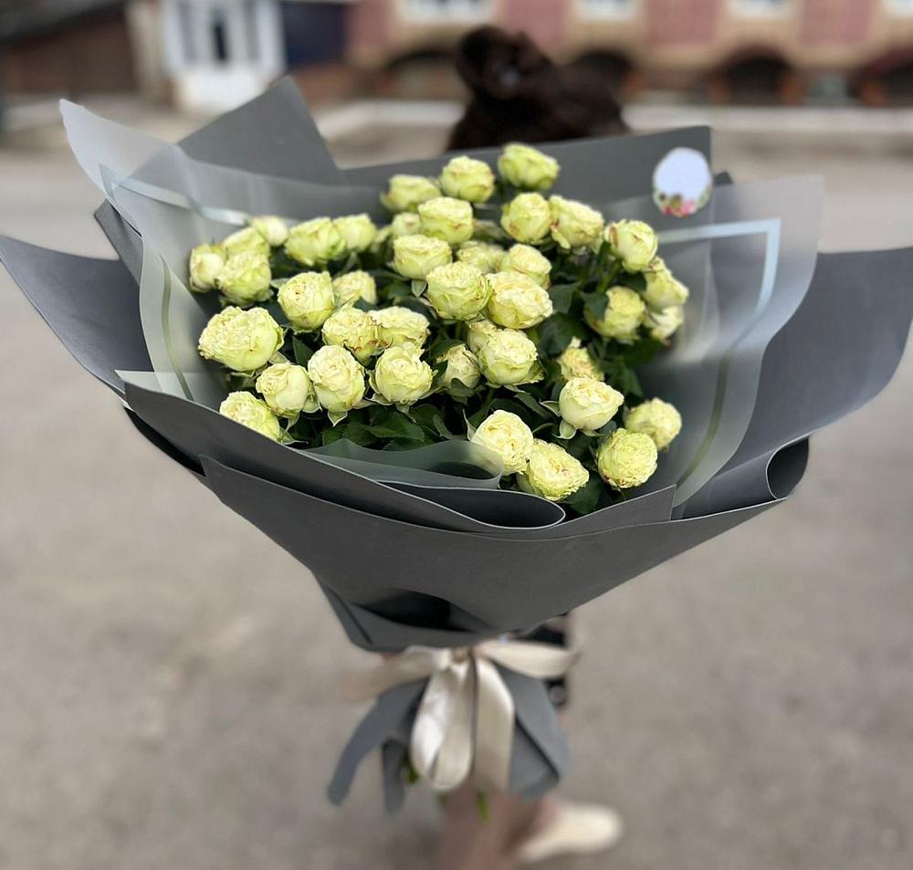 Белые кустовые розы Солинеро в Глушково Букет Белые кустовые розы Солинеро в Глушково