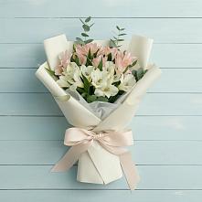Букет цветов из:  Альстромерии в Глушково