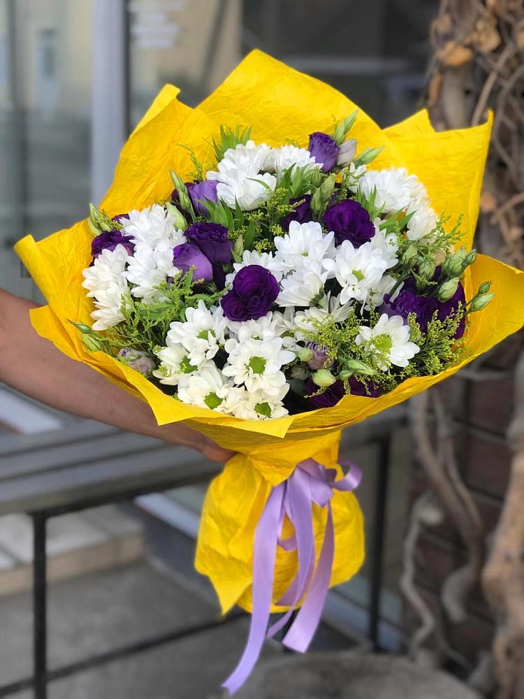 Букет цветов из: Ирисы, Хризантемы и Ромашки в Глушково