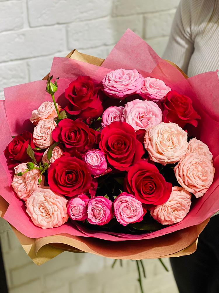 Букет цветов из: Розы в Глушково