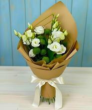 Букет цветов из:  Хризантемы и Лизиантусы в Глушково