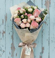 Букет цветов из:  Розы в Глушково