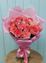 Букет 15 Розовых роз Равель в Глушково