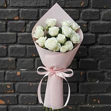 Букет цветов из:  Розы в Глушково