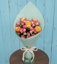 Букет цветов из:  Розы в Глушково